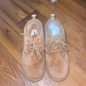 UGG Neumel Cozy boots